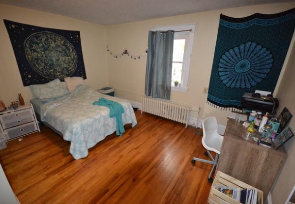 1955 Vernon Street Bedroom2